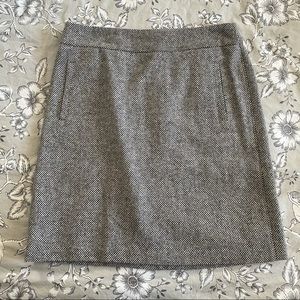 Gray tweed banana republic skirt